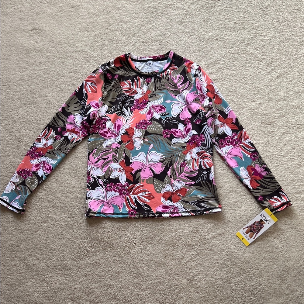 NWT Women’s Roxy UPF50 Sun Protective Long sleeve T-shirt vibrant floral Size S